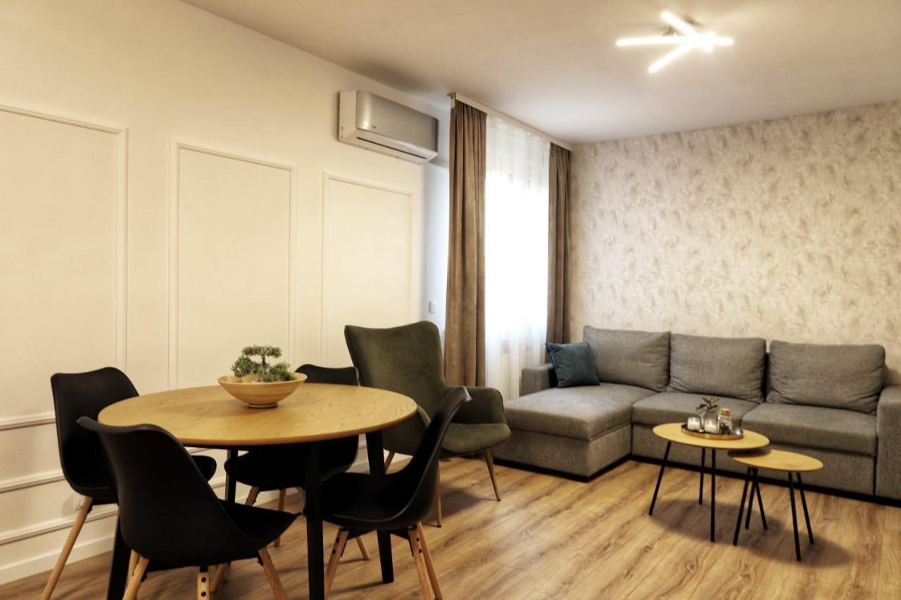 부코바르 Apartman Nila 아파트 외부 사진